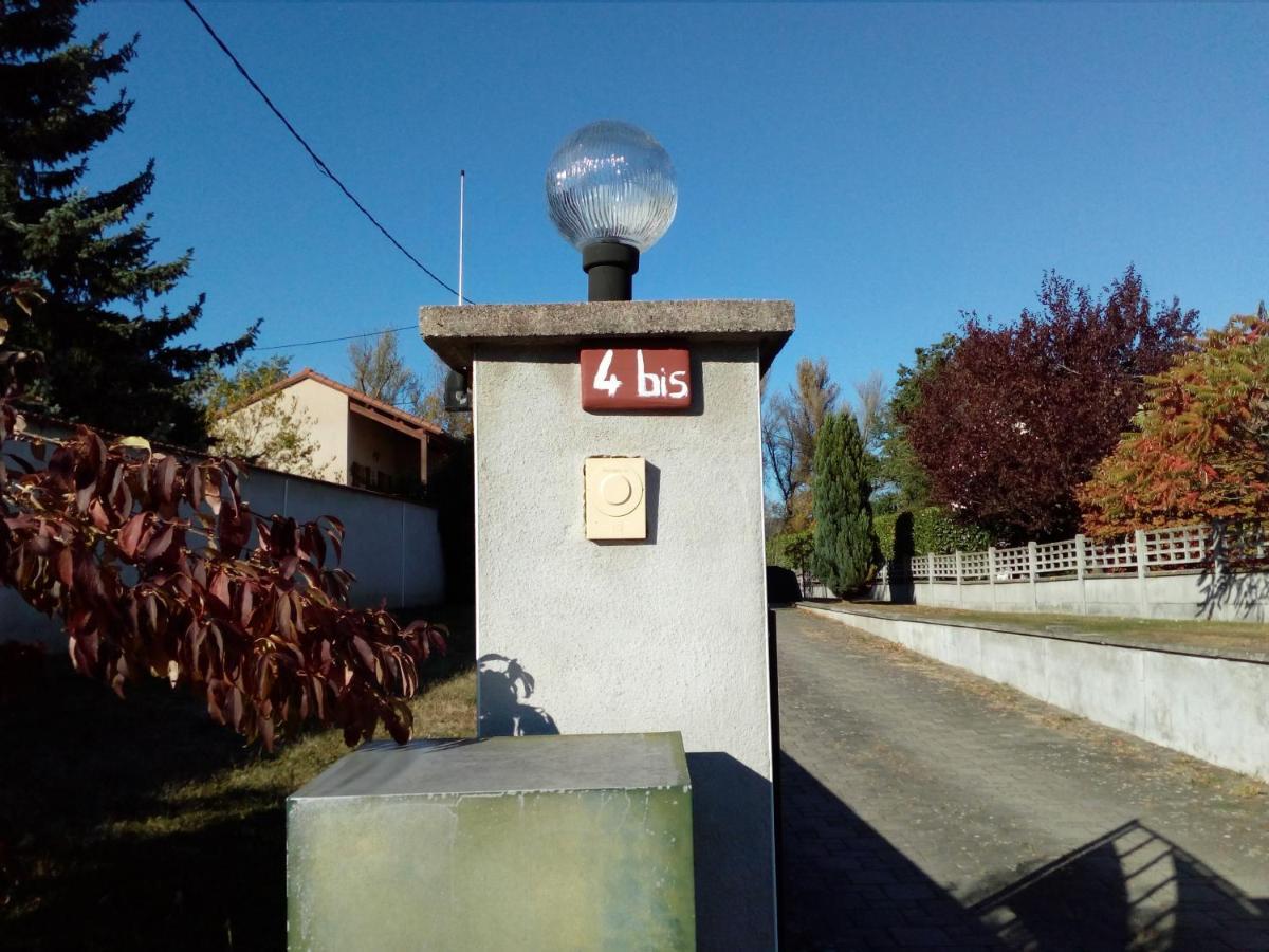 Chambres Des Arrys Bas-en-Basset Zewnętrze zdjęcie